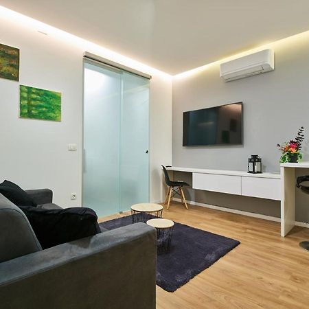 Bed Of Roses Apt 2, Premium, Designer Decorated ซาเกร็บ ภายนอก รูปภาพ