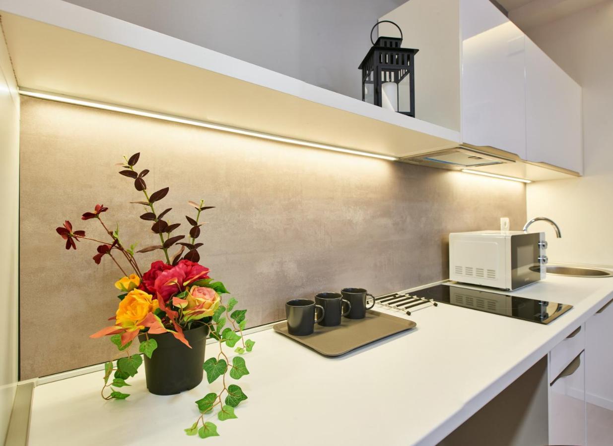 Bed Of Roses Apt 2, Premium, Designer Decorated ซาเกร็บ ภายนอก รูปภาพ