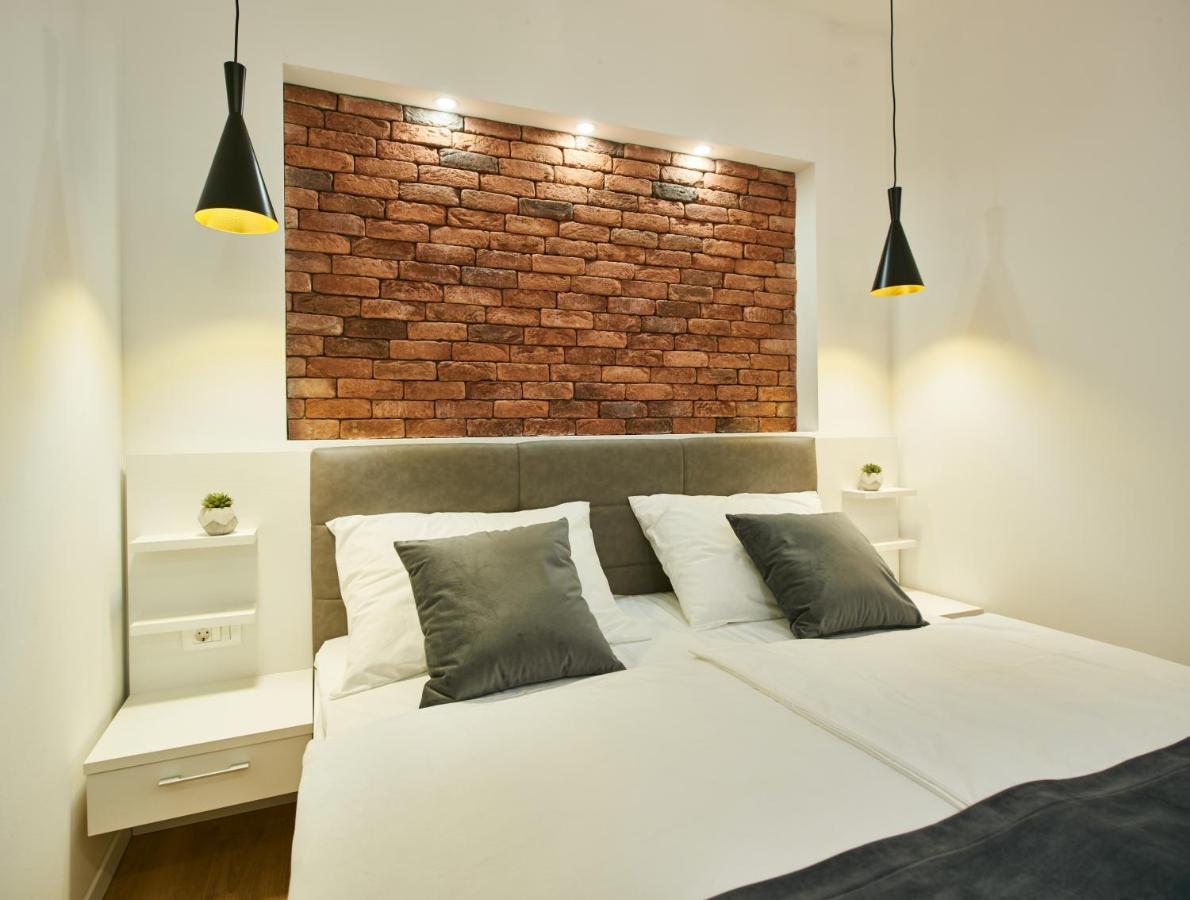 Bed Of Roses Apt 2, Premium, Designer Decorated ซาเกร็บ ภายนอก รูปภาพ